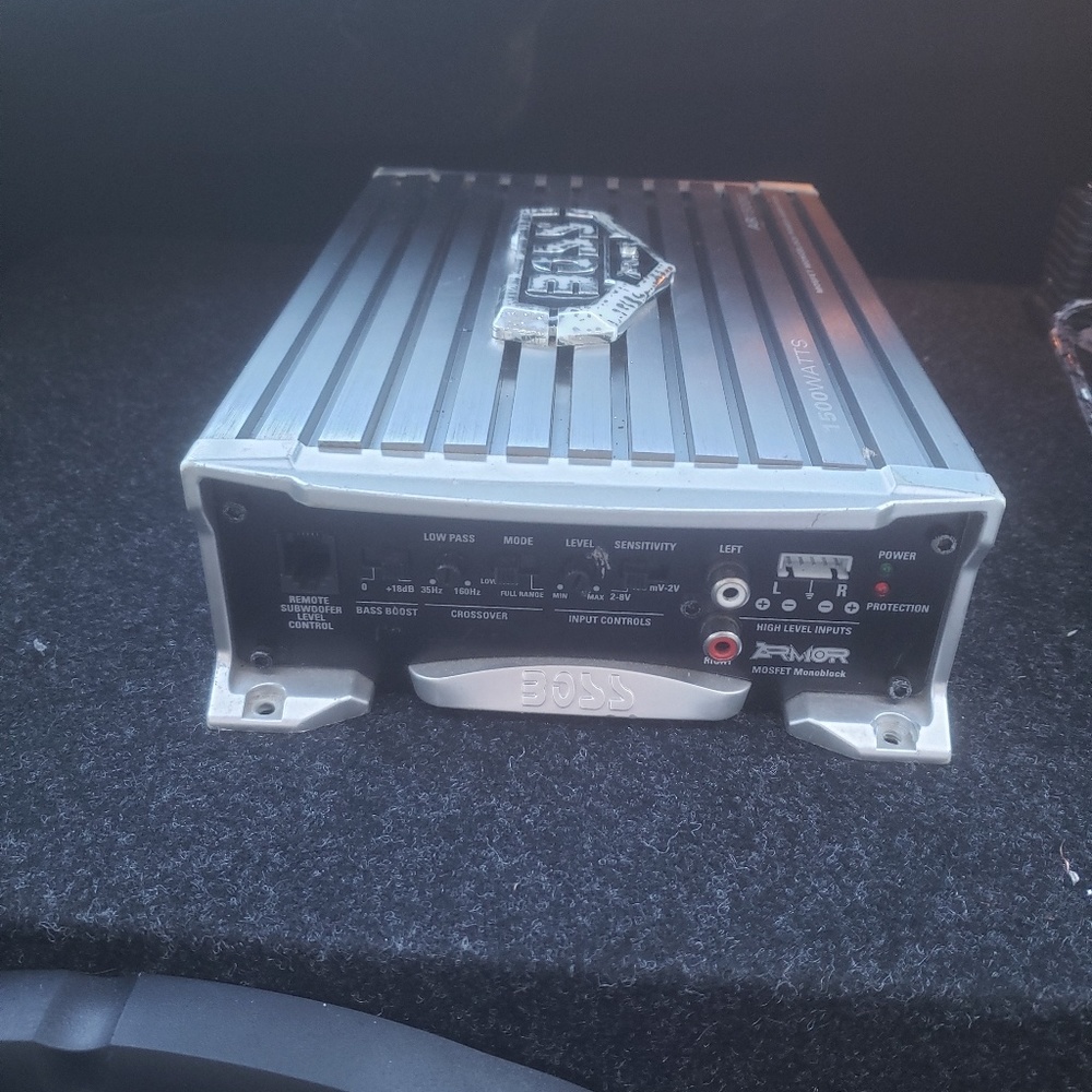 Amp - Picture 2 of 2